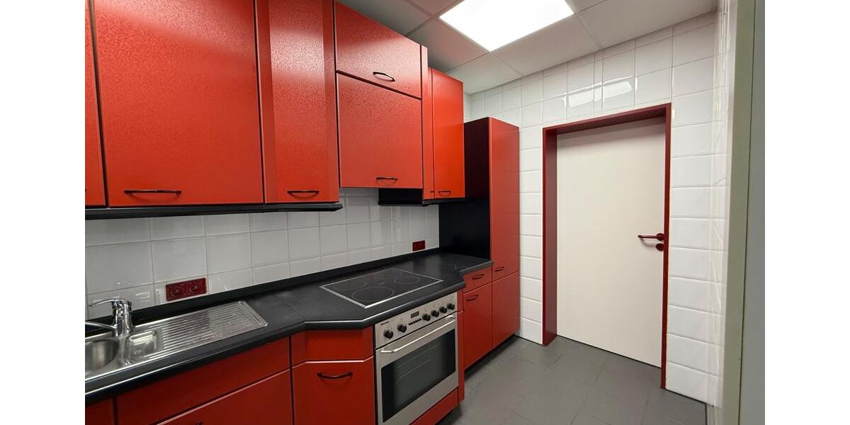 Gewerbeobjekt Langenfeld (Rheinland) - 1.320&euro; | Angebot:24869048