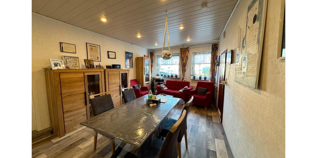 Einfamilienhaus Jüchen - 5 Zimmer, 122 m&sup2;, 275.000&euro; | Angebot:25161744