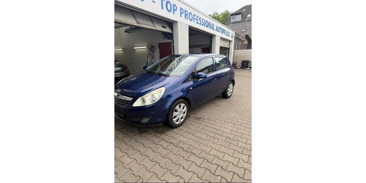 Opel Corsa D 163.000 km 2.499 &euro; Duisburg 47051