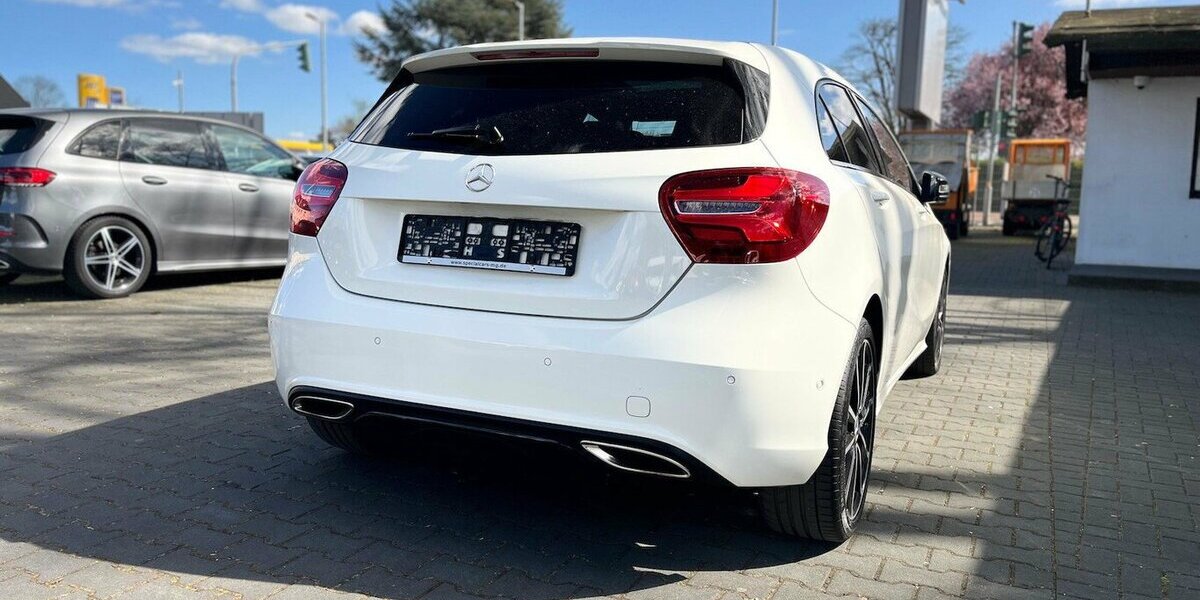 Mercedes-Benz A 220 CDI / AMG / Pano / Kamera / Navi / Euro6 195.000 km 16.390 &euro; Mönchengladbach 41066