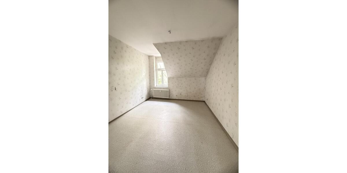 Dachgeschoßwohnung Duisburg Hamborn - 3.5 Zimmer, 70 m&sup2;, 375&euro; | Angebot:26595023