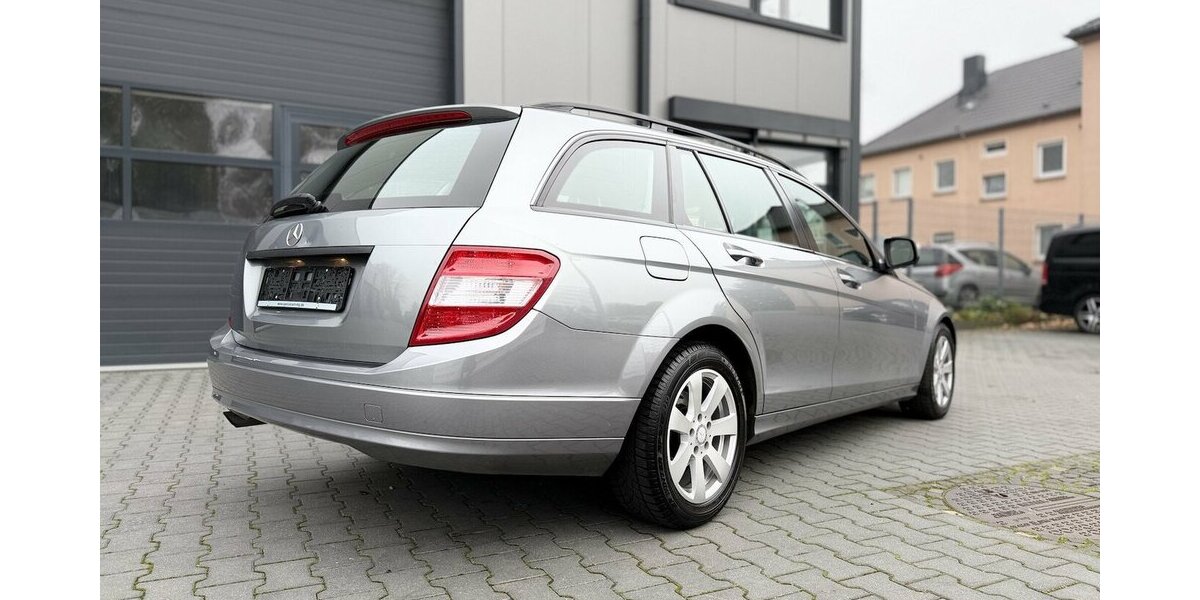 Mercedes-Benz C 180 T Kompressor / 50TKm / el. FH / 1. Hand 50.000 km 11.490 &euro; Mönchengladbach 41066