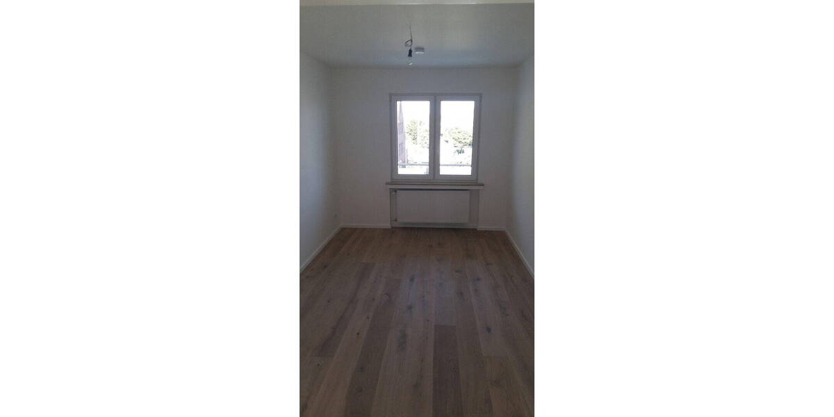 Etagenwohnung Meerbusch Büderich - 3 Zimmer, 78 m&sup2;, 330.000&euro; | Angebot:26450476
