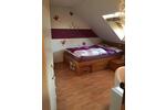 Dachgeschoßwohnung Duisburg Mittelmeiderich - 2 Zimmer, 45 m&sup2;, 300&euro; | Angebot:26613561