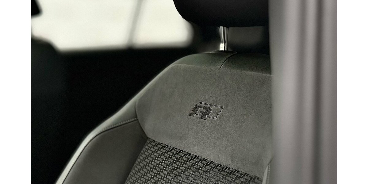 VW T-Roc R-line / Pano / 1. Hd / Kamera / AHK 93.000 km 22.890 &euro; Mönchengladbach 41066