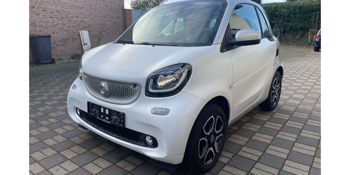 Smart forTwo 77.900 km 8.999 &euro; Rommerskirchen 41569