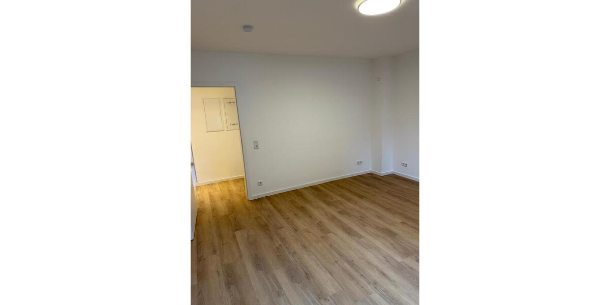 Erdgeschoßwohnung Duisburg Duisburg-Mitte - 3.5 Zimmer, 66 m&sup2;, 1.200&euro; | Angebot:25974614