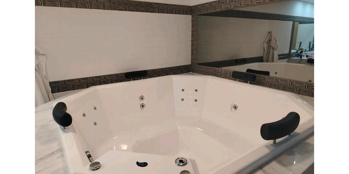 Einfamilienhaus Kempen - 10 Zimmer, 500 m&sup2;, 900.000&euro; | Angebot:26050988