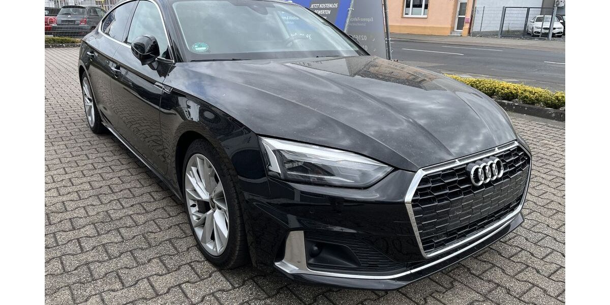 Audi A5 146.500 km 21.980 &euro; Mönchengladbach 41063