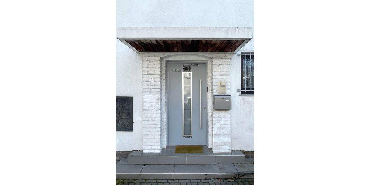Einfamilienhaus Neuss-Grimlinghausen Grimlinghausen - 7 Zimmer, 190 m&sup2;, 895.000&euro; | Angebot:25836972