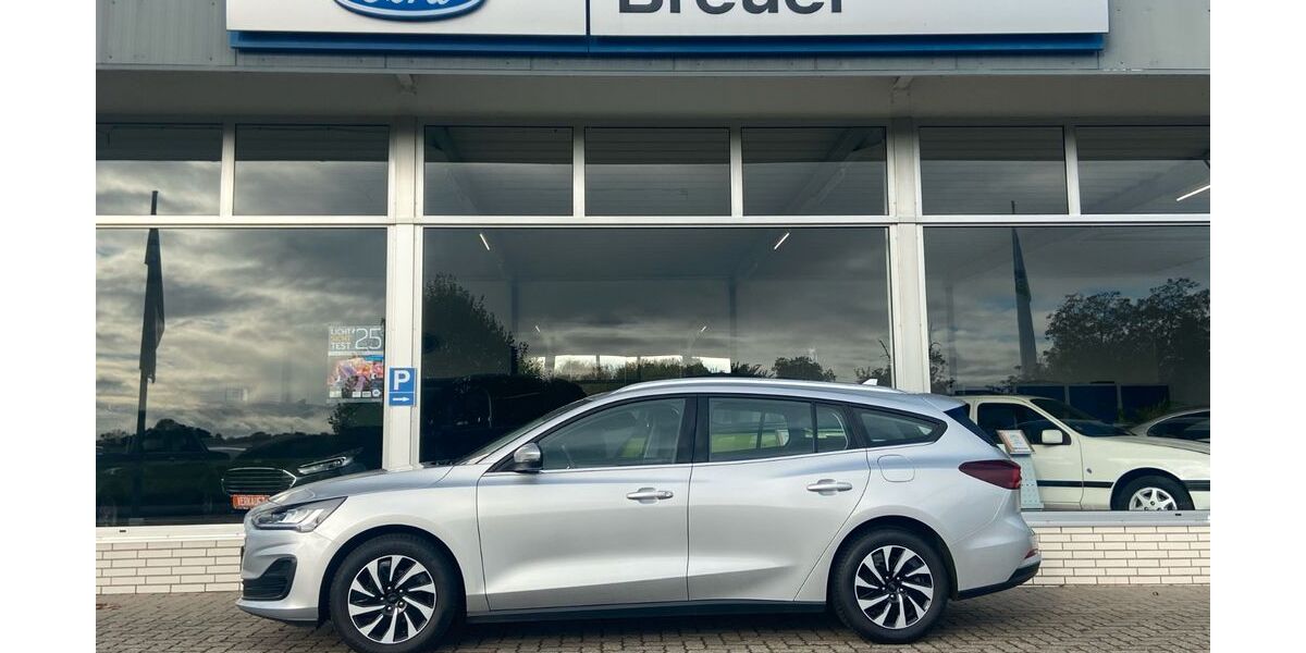 Ford Focus 33.200 km 18.880 &euro; Willich-Anrath 47877