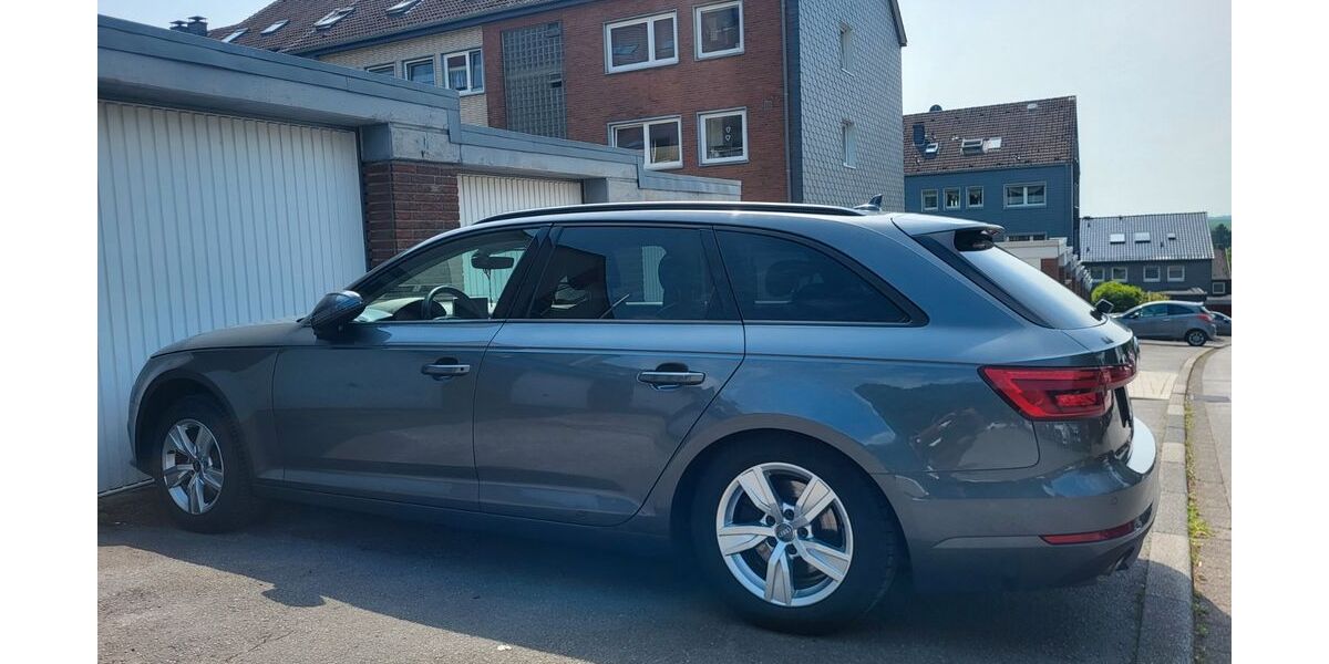 Audi A4 303.794 km 10.999 &euro; Wülfrath 42489