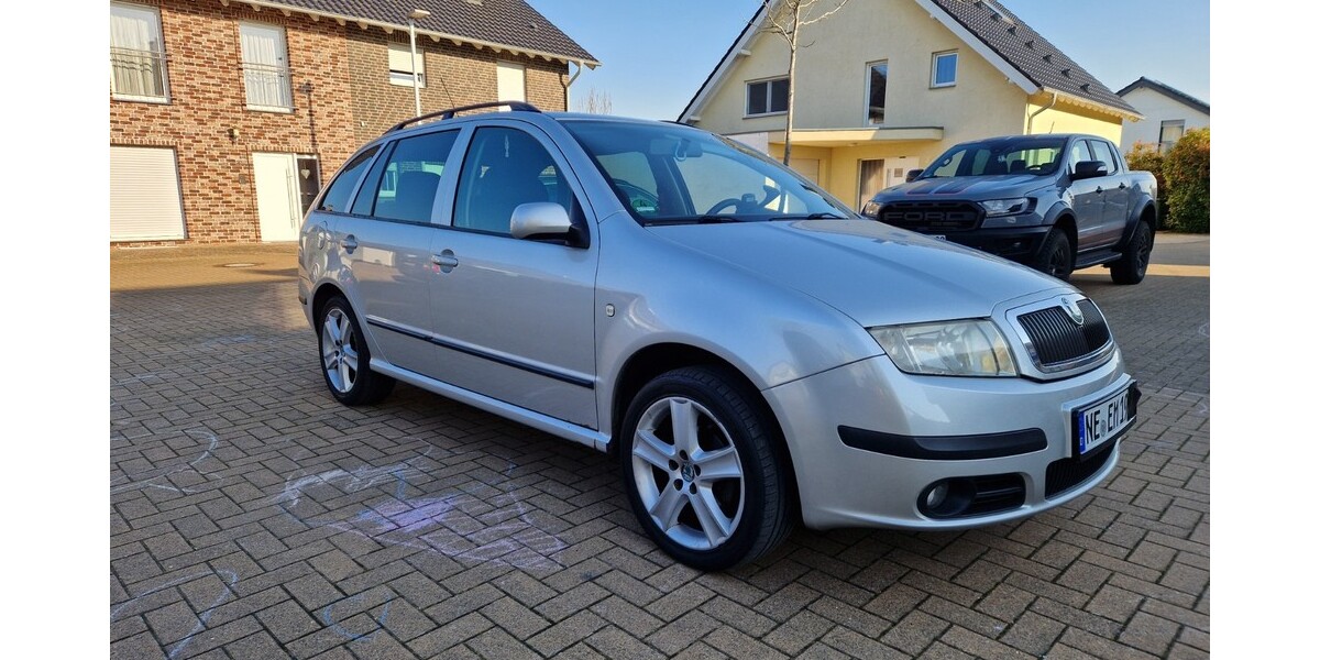 Skoda Fabia 389.000 km 1.480 &euro; Dormagen 41539