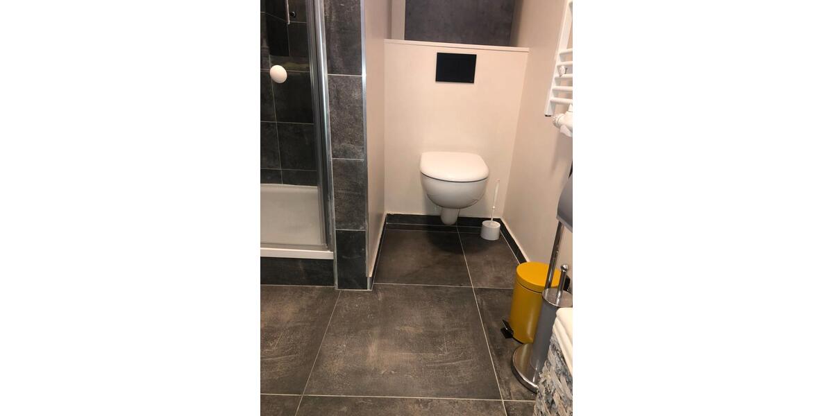 Etagenwohnung Langenfeld (Rheinland) - 2 Zimmer, 57 m&sup2;, 990&euro; | Angebot:26025005