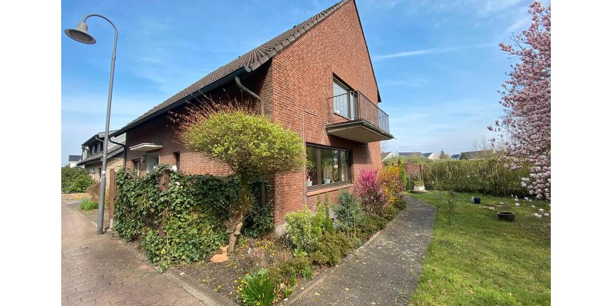 Einfamilienhaus Moers Rheinkamp - 695.000&euro; | Angebot:26653630