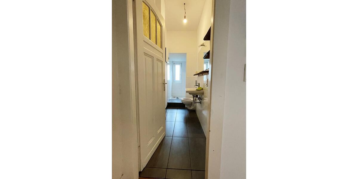 Etagenwohnung Düsseldorf Flingern Süd - 2 Zimmer, 70 m&sup2;, 1.300&euro; | Angebot:25978321