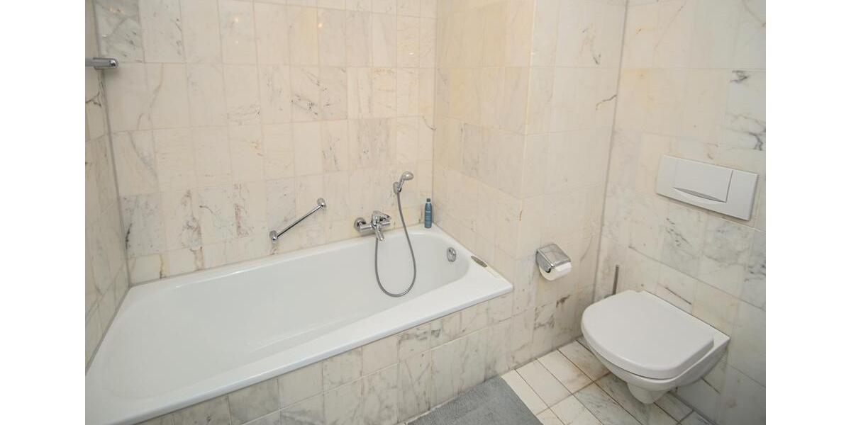 Bungalow Erkrath - 4 Zimmer, 165 m&sup2;, 2.200&euro; | Angebot:25053119