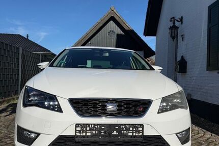 Seat Leon 205.000 km 9.800 &euro; Düsseldorf 40213