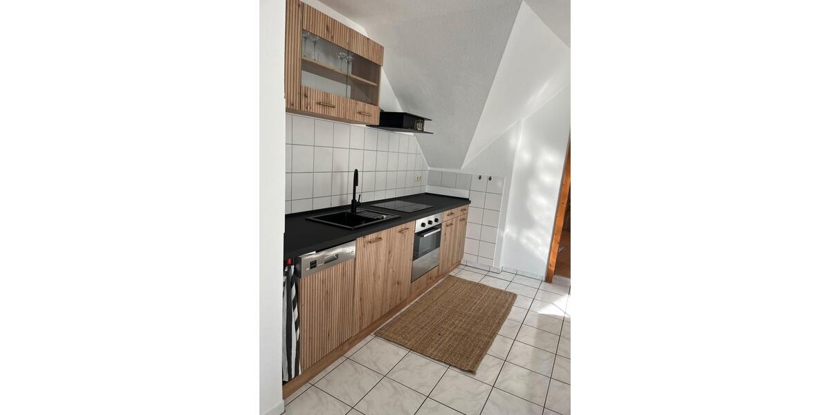 Etagenwohnung Krefeld - 3 Zimmer, 78 m&sup2;, 690&euro; | Angebot:25417337