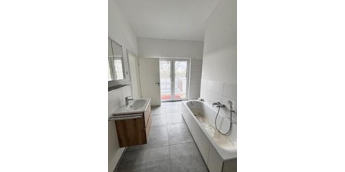 Einfamilienhaus Wülfrath - 3 Zimmer, 161 m&sup2;, 1.740&euro; | Angebot:25369252