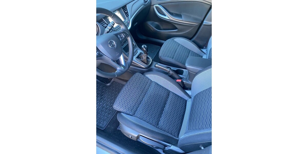 Opel Astra K Sports1.5CDTI.NAVI.VOLL-LED.PDC.11/20 108.000 km 5.990 &euro; Hilden 40721