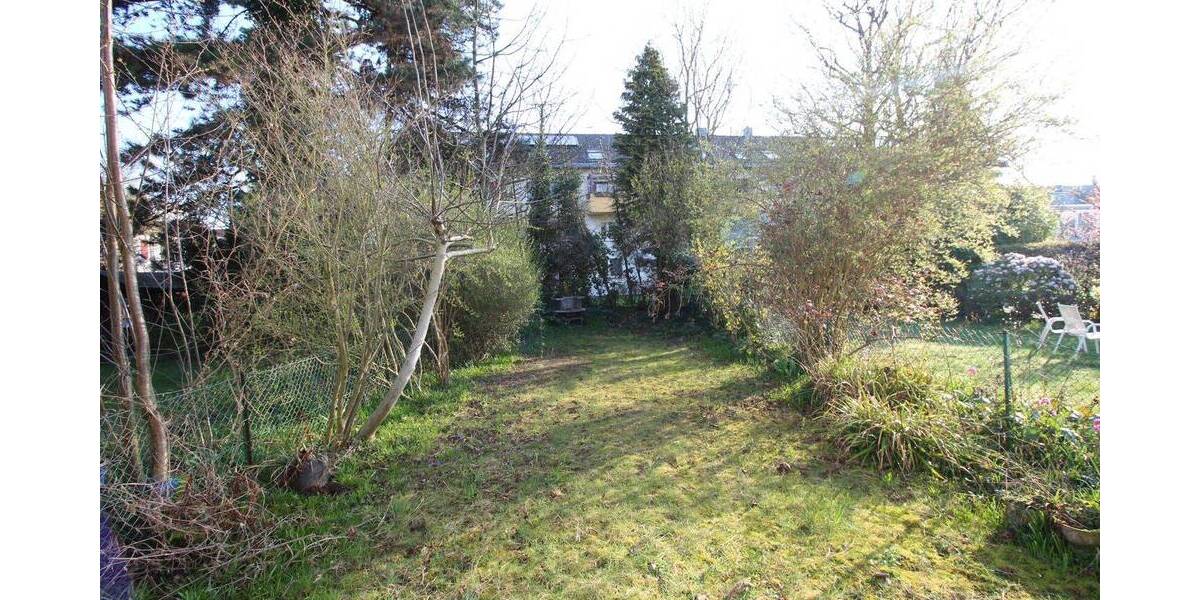 Reihenmittelhaus Düsseldorf Stockum - 4 Zimmer, 106 m&sup2;, 650.000&euro; | Angebot:26105538