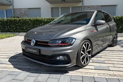 VW Polo 121.000 km 15.490 &euro; Düsseldorf 40472