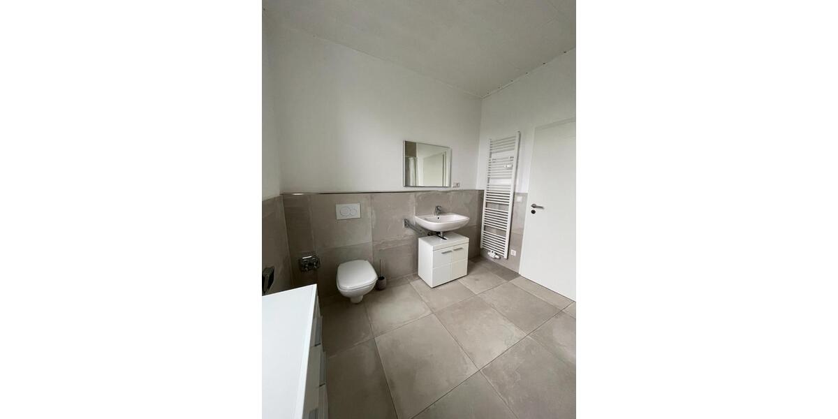 Erdgeschoßwohnung Düsseldorf Pempelfort - 2 Zimmer, 65 m&sup2;, 560&euro; | Angebot:25932981