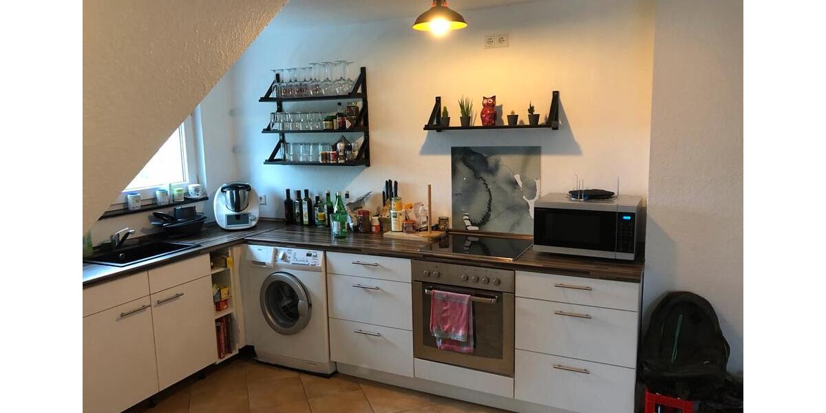Dachgeschoßwohnung Haan - 4 Zimmer, 100 m&sup2;, 1.250&euro; | Angebot:25962529