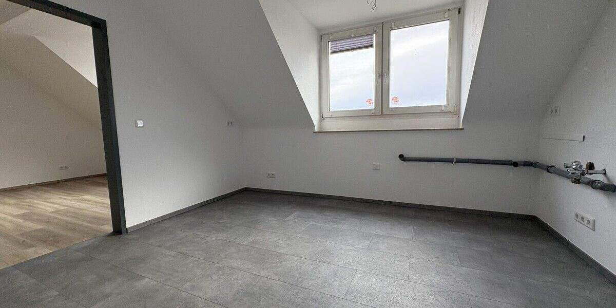 Etagenwohnung Düsseldorf Bilk - 2 Zimmer, 60 m&sup2;, 800&euro; | Angebot:25708238