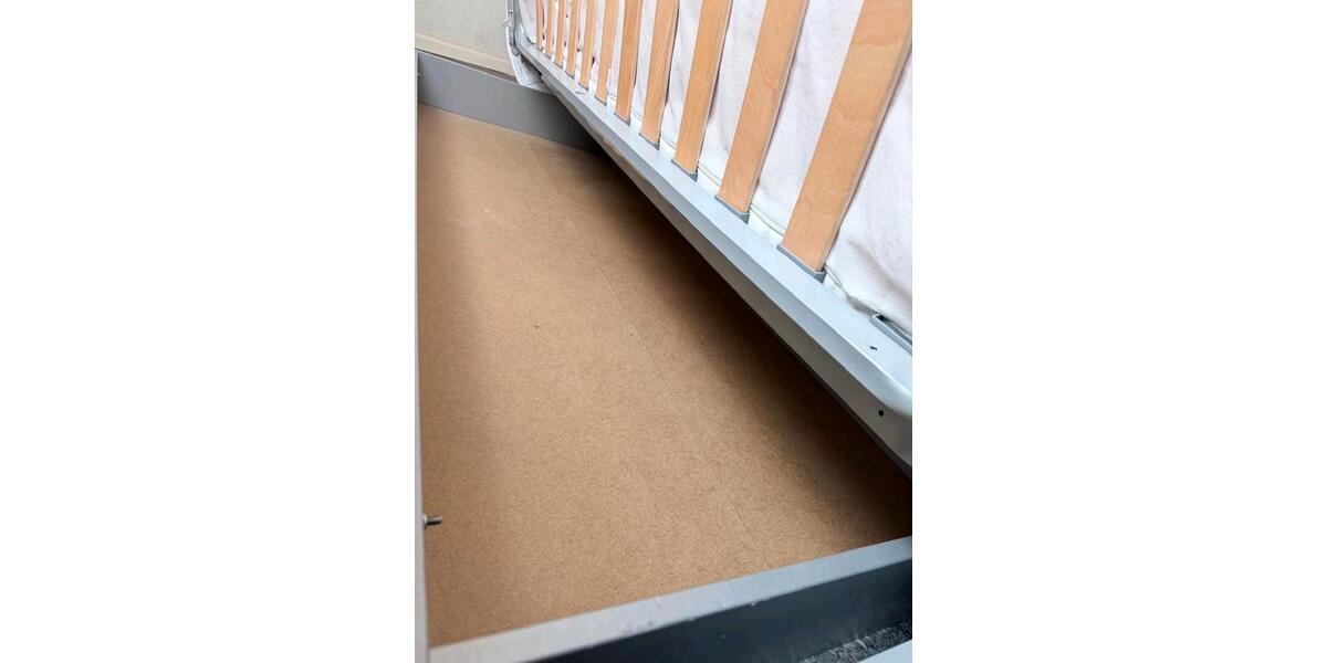 Etagenwohnung Düsseldorf Stadtbezirk 2 - 1 Zimmer, 29 m&sup2;, 1.150&euro; | Angebot:25867975