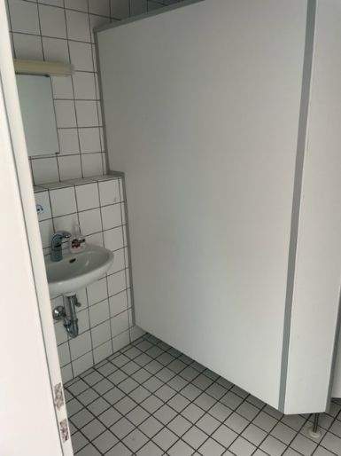 Gewerbeobjekt Krefeld Kempener Feld/Baakeshof - 2.200&euro; | Angebot:25870823