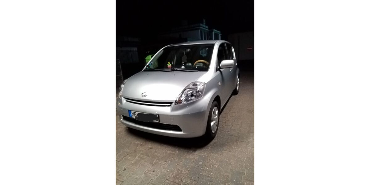 Daihatsu Sirion 34.000 km 5.390 &euro; Mönchengladbach 41179