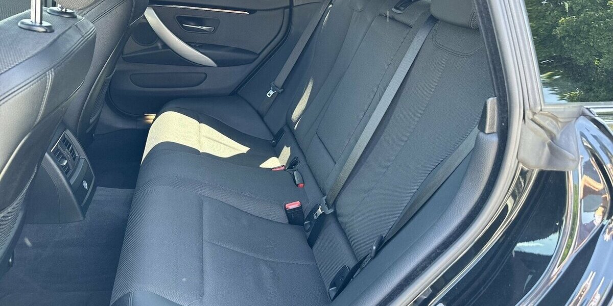 BMW 440 Gran Coupe / xDrive / 1.Hand / Sportline 95.000 km 26.490 &euro; Mönchengladbach 41066