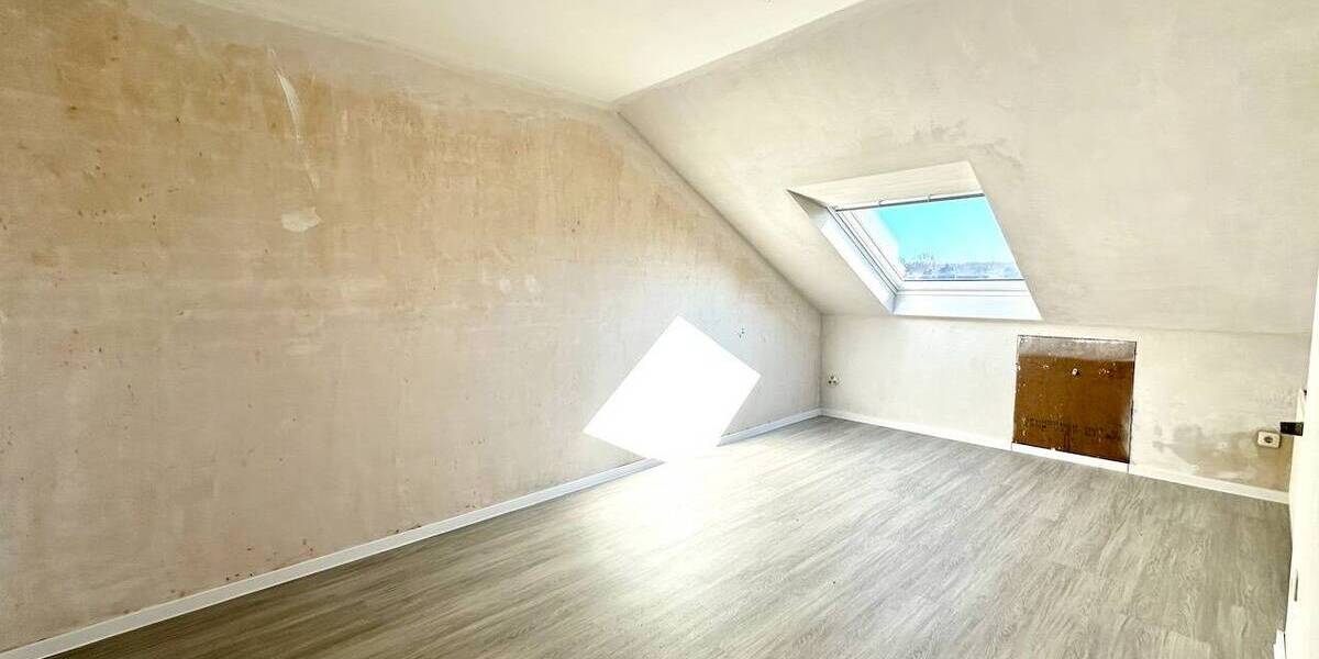 Reihenmittelhaus Neuss Rosellen - 6 Zimmer, 162 m&sup2;, 579.000&euro; | Angebot:26657261