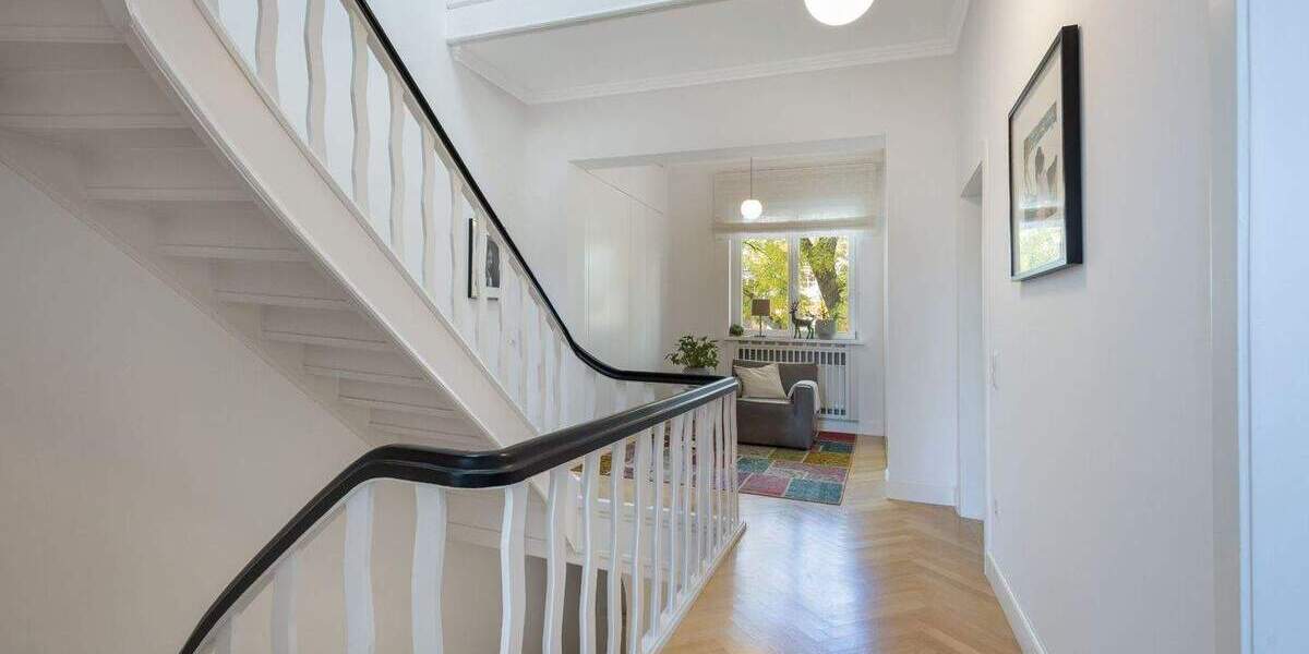 Reihenmittelhaus Krefeld Cracau - 7 Zimmer, 202 m&sup2;, 1.590.000&euro; | Angebot:25738411