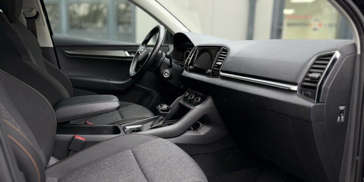 Skoda Karoq Clever/ Kamera / Virtual Cockpit / Keyless 36.000 km 25.400 &euro; Mönchengladbach 41066