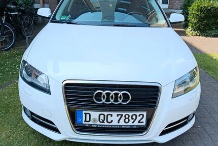 Audi A3 127.000 km 7.900 &euro; Düsseldorf 40625