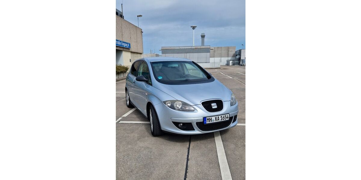 Seat Altea 229.968 km 1.899 &euro; Mülheim an der Ruhr 45472