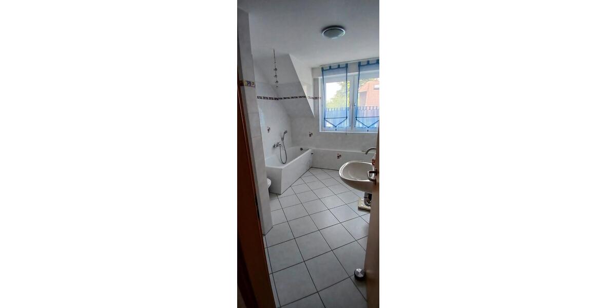 Maisonettenwohnung Krefeld Fischeln - 4 Zimmer, 110 m&sup2;, 985&euro; | Angebot:26623806