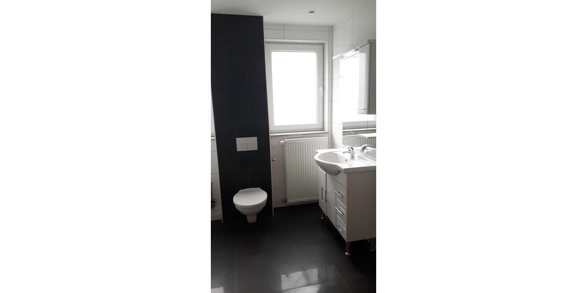 Hochparterre Heiligenhaus - 3 Zimmer, 63 m&sup2;, 700&euro; | Angebot:26662686