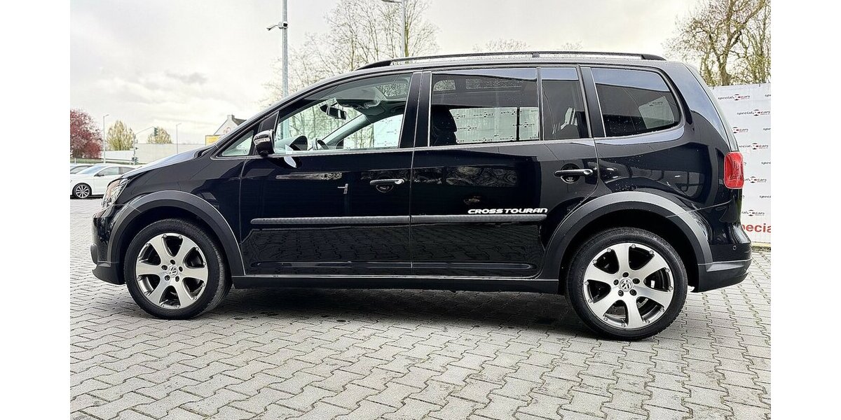 VW Touran Cross / 2,0 TDI / 170 PS / PANO / 7 Sitze 185.000 km 11.890 &euro; Mönchengladbach 41066
