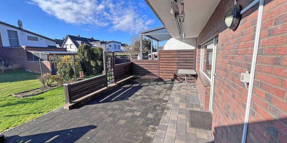 Reihenendhaus Kamp-Lintfort Lintfort - 5 Zimmer, 195 m&sup2;, 349.000&euro; | Angebot:25799168