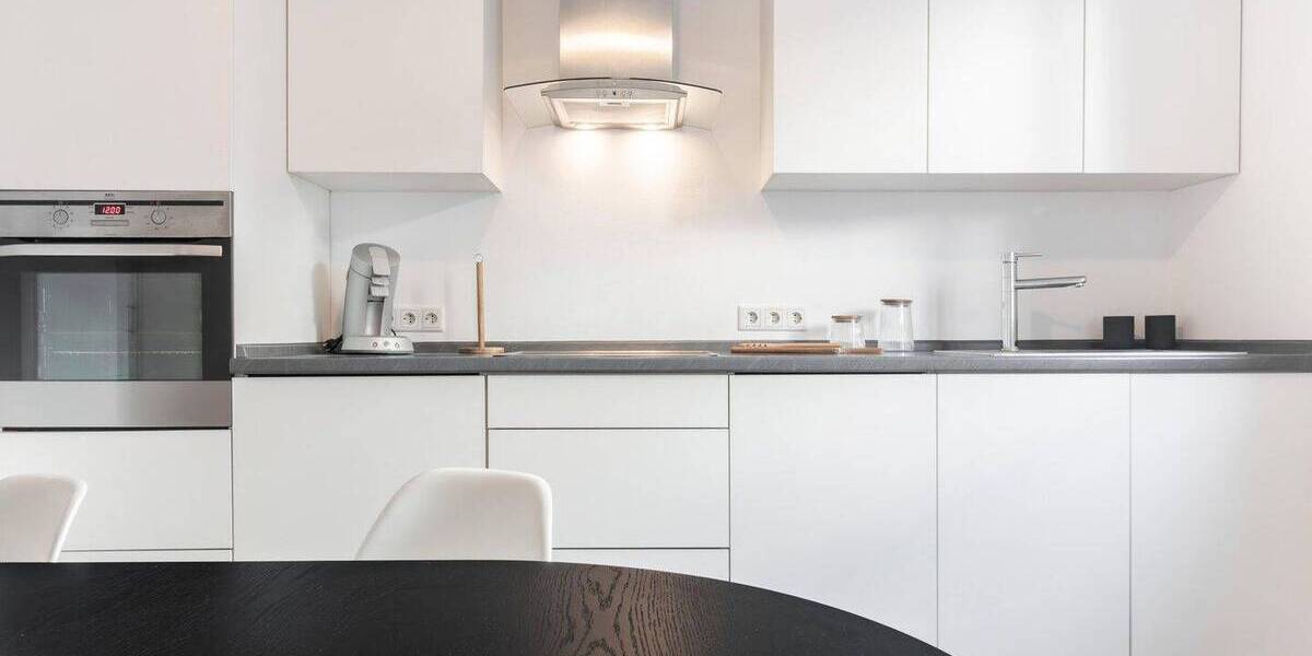 Etagenwohnung Düsseldorf Unterbilk - 2 Zimmer, 55 m&sup2;, 365.000&euro; | Angebot:26486913