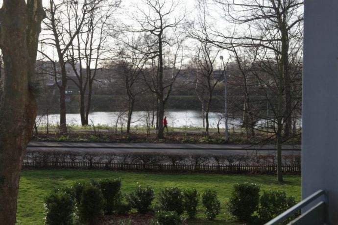 Etagenwohnung Duisburg Wedau - 3 Zimmer, 66 m&sup2;, 650&euro; | Angebot:25663839