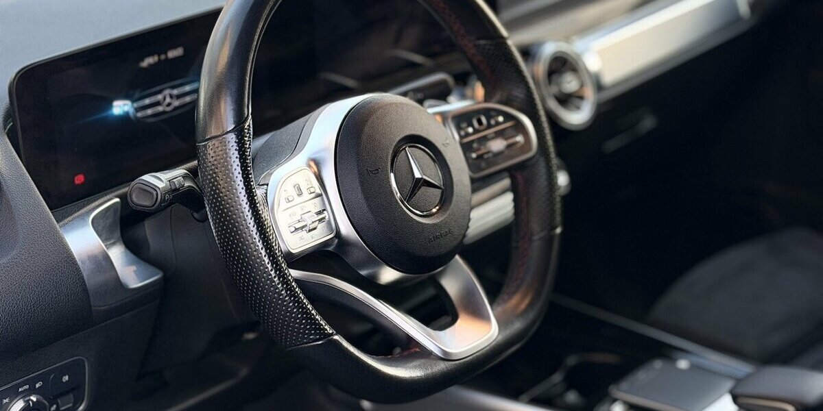 Mercedes-Benz GLB 200 AMG / 7 Sitze / PANO / MBUX / 0% Finanz. 79.000 km 38.900 &euro; Mönchengladbach 41066