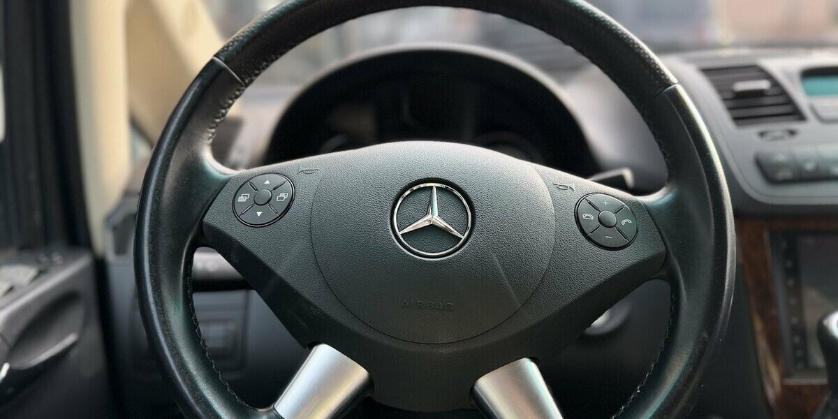 Mercedes-Benz Viano Edition lang / PANO / El.Türen / 8 Sitzer 130.000 km 34.990 &euro; Mönchengladbach 41066