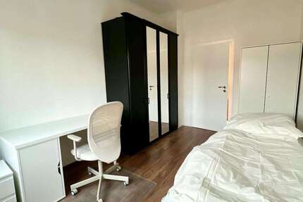 Zimmer Düsseldorf Mörsenbroich - 700&euro; | Angebot:26696833