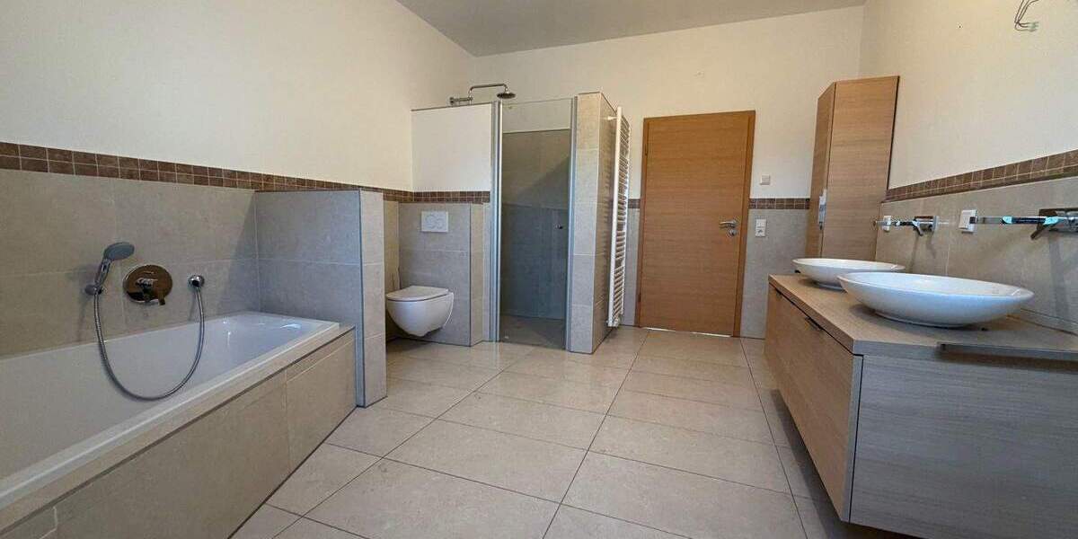 Einfamilienhaus Korschenbroich Glehn - 5 Zimmer, 213 m&sup2;, 749.000&euro; | Angebot:25683599