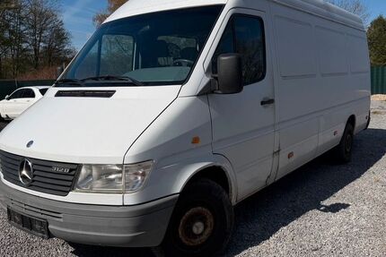 Mercedes-Benz Sprinter 329.000 km 6.999 &euro; Mönchengladbach 41238